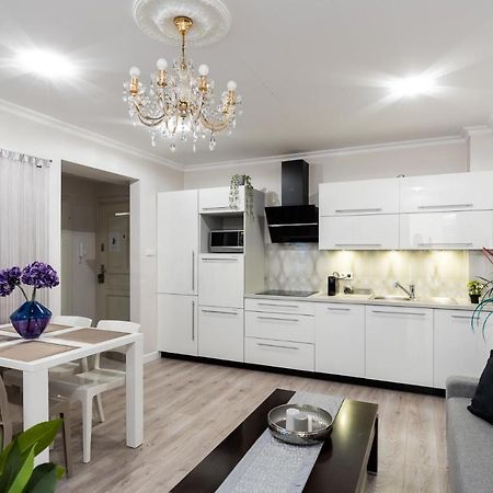 クラクフLuxe Living Boutique Pilsudskiego 11アパートメント エクステリア 写真